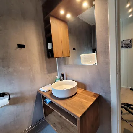 Beaulah Apartment *